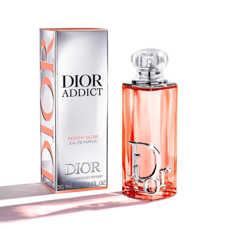 Dior Addict Peachy Glow 1.0 oz / 30 ml 3348901786379 Z-UEPCQ