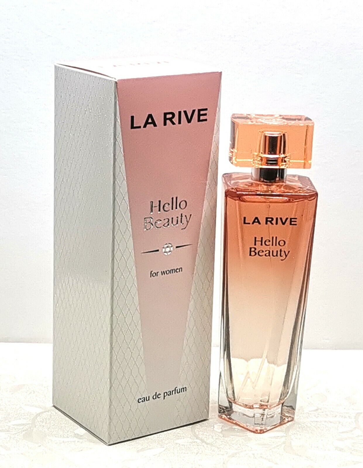 La Rive Hello Beauty 3.4 oz / 100 ml 5901832066088 Z-A2XAF
